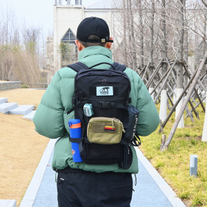 打工人的通勤搭檔，重塑出行體驗(yàn)！塔虎TT 25升戰(zhàn)術(shù)通勤雙肩背包