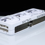 影馳 RTX 5080 金屬大師 白金版 OC 實測！