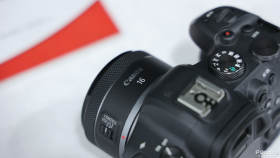 RF 16mm F2.8 STM