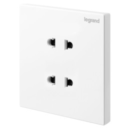 legrand 羅格朗 仕典系列 K8/426U2 10A四孔插座 玉蘭白