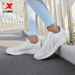 XTEP 特步 致輕 5.0 男子跑鞋 878219110041