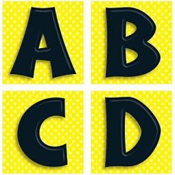Carson Dellosa 黑色字母刻字