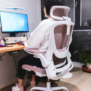 专为女性设计的人体工学椅是不是智商税——永艺MISS女性椅评测