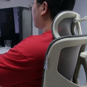 提升效率，护好腰，千元国产人体工学椅也能行——hookay新舰s2人体工学椅