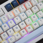 杜伽K110机械键盘：高颜值复古格调，可调节按键行程