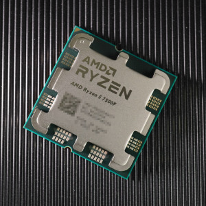 AMD 7500F盒装开箱简测