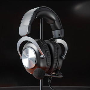 血手幽灵M760耳机评测：它值得你放弃其他品牌吗？