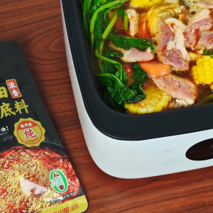 为什么海底捞火锅底料随处可买，实体店生意还是那么好？