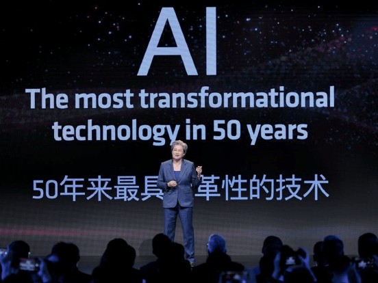 专访AMD Lisa Su博士:AI PC的根本能力会促使消费者更新换代