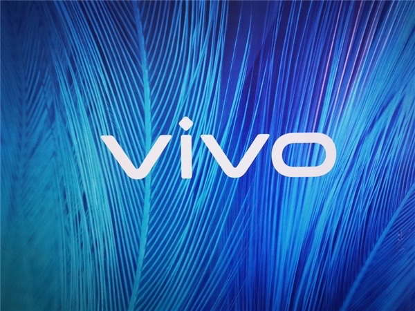 vivo X200 Pro屏幕升级，搭载天玑9400