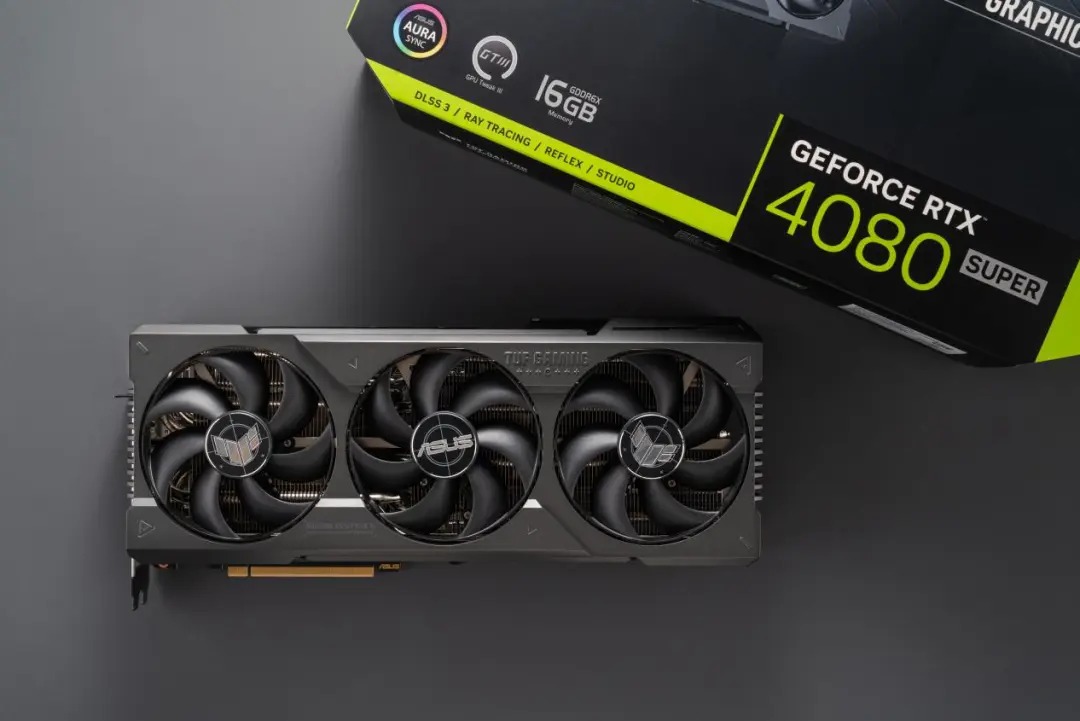 华硕geforce rtx 4080 super显卡 娱乐工作好助力