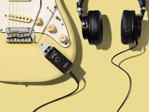 FENDER® MUSTANG™ MICRO PLUS 袖珍式耳机功放升级版正式亮相