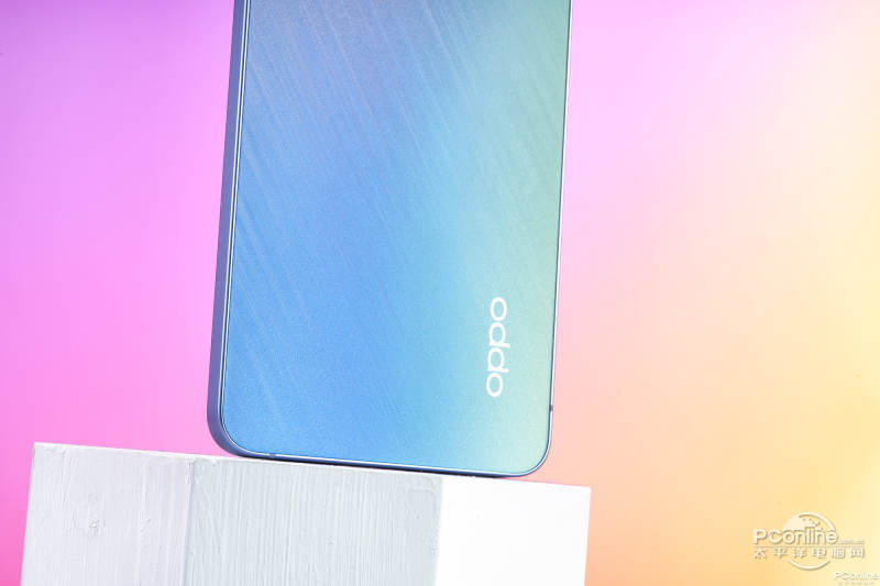 OPPO Reno7ͼ