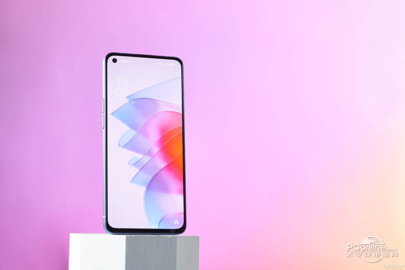 OPPO Reno7ͼ