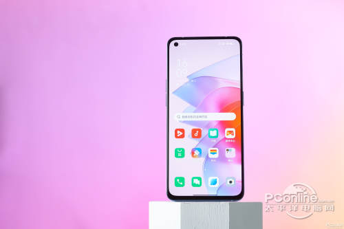 OPPO Reno7