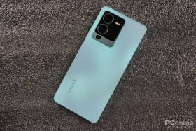 vivo S15