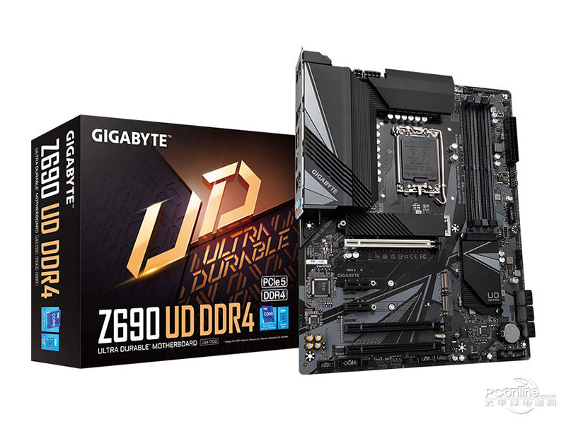 技嘉Z690 UD DDR4配盒图