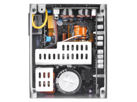 TtӰToughpower SFX 750W