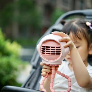 机乐堂这款婴儿车风扇会摇头、可净化空气、还带驱蚊香水、简直溜娃神器