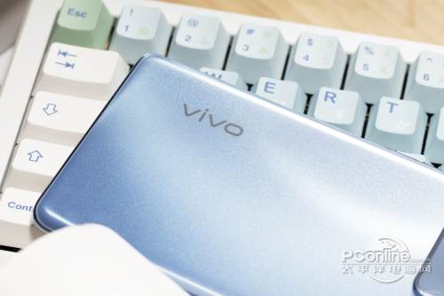 vivo Y100