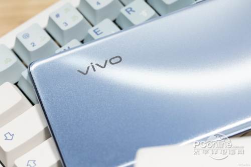 vivo Y100